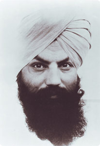 Yogi Bhajan Tratakum